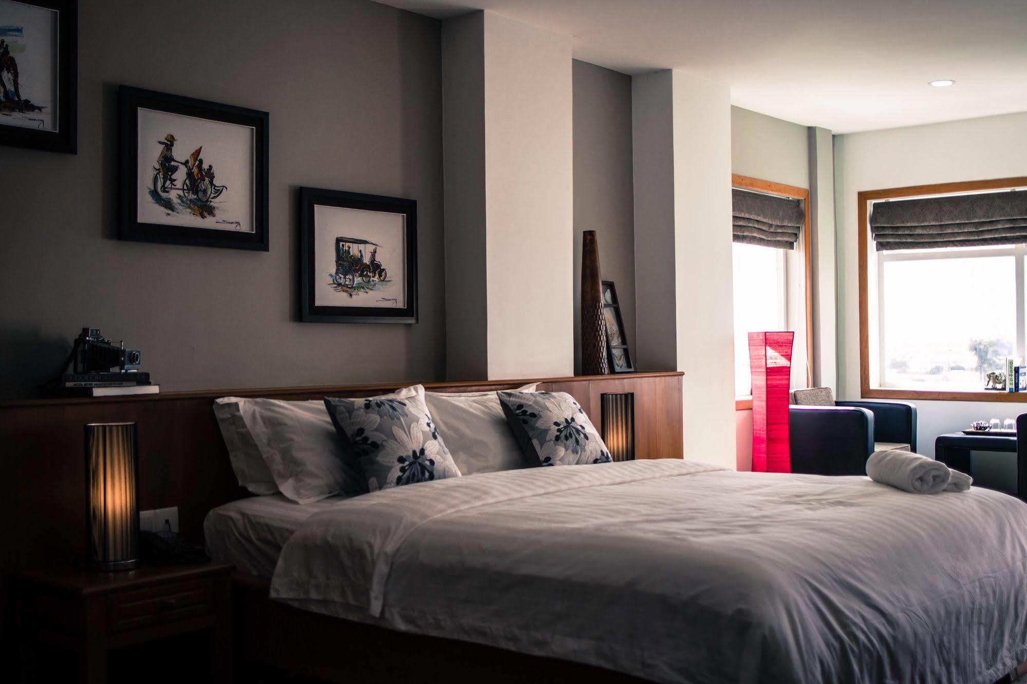 Point Boutique Hotel Phnom Penh Ngoại thất bức ảnh