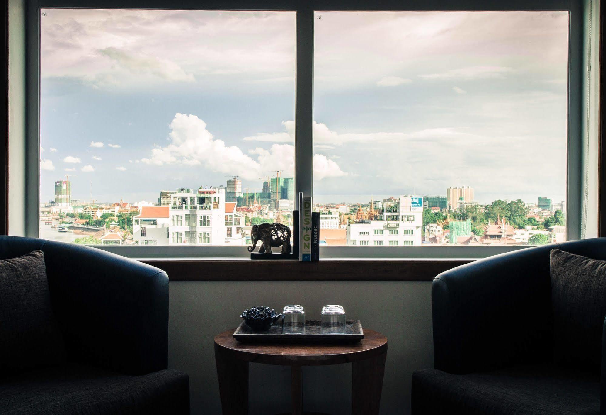 Point Boutique Hotel Phnom Penh Ngoại thất bức ảnh